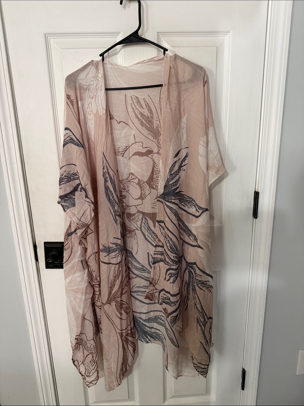 Lightweight Floral Sheer Kimono -
